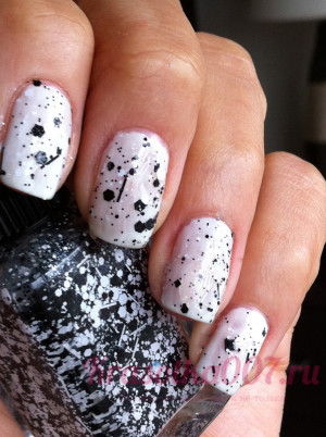 Тор Maxline с черными и белыми комифобуками, 15 мл