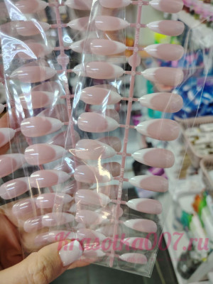 Типсы пластиковые френч миндаль 24 ноготка