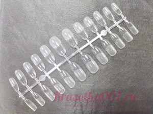 Гелевые типсы Овал матовый внутри, длинные, 24шт