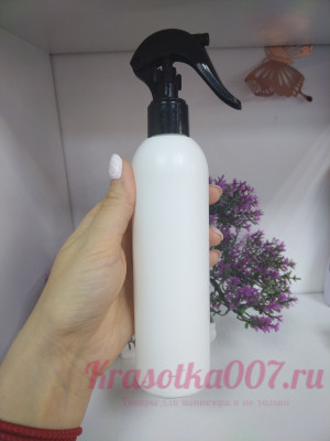 Флакон с распылителем с замком 250мл