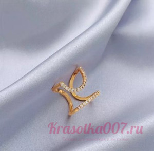 Кольцо золото для фото маникюра